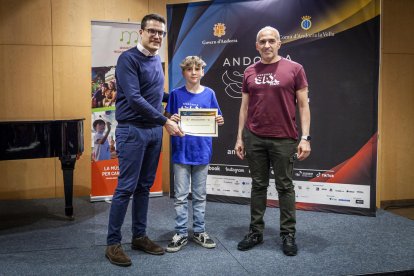 Pere González, segon classificat en la categoria C i guanyador de la beca d'estudis a l'Institu de Música d'Andorra la Vella
