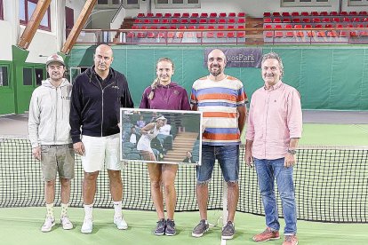 Homenatge a Vicky Jiménez Kasintseva.