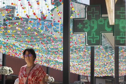 Un termòmetre a l'avinguda Meritxell.