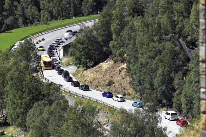 A les dotze les cues van arribar a l'Aldosa de Canillo.
