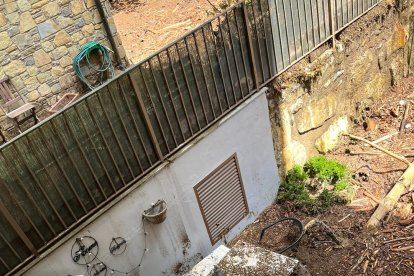 La terrassa de l'edifici on es va acumular l'aigua.