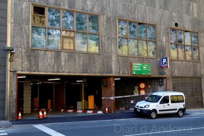 L'aparcament del Centre Cultural i de Congressos Lauredià aquest matí