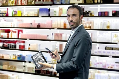 Juan Carlos Aguiló, responsable de projectes de Perfumeria Júlia.