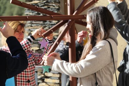 Homenatge als nadons nonats a Fontaneda