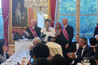 Hand Solo, premiat per la lliga universal pel bé públic a França