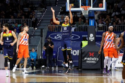 El pivot Felipe dos Anjos va ser l'home clau de la victòria del MoraBanc ahir.