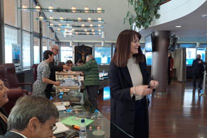 La ministra de Cultura i Esports, votant a Canillo