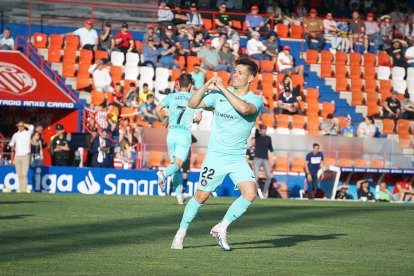 Ivan Gil celebra el 2-2 a l'Anxo Carro.