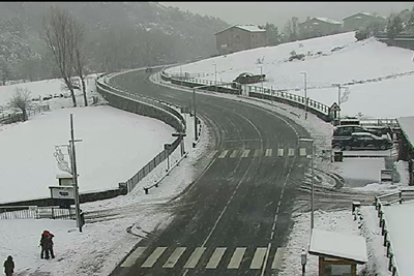 Neu a partir d'Arans fins Arcalís