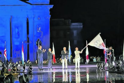 Andorra recull el testimoni en la cerimònia de cloenda dels Jocs dels Petits Estats.