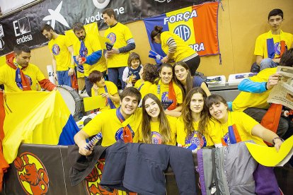 Bartolomé, a dalt a la dreta, a la final del 2014.