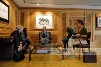 Xavier Espot s'ha reunit amb la representant de l'ONU Najat Maalla M'jid aquest matí