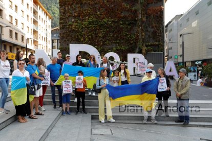 Desplaçats per la guerra d'Ucraïna en una protesta