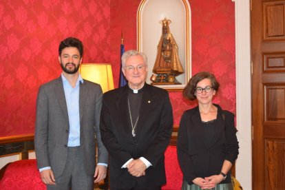 Escalé i Segués en la visita al Copríncep VIves