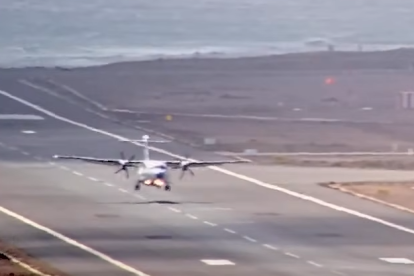 Ensurt en un aterratge a Lanzarote