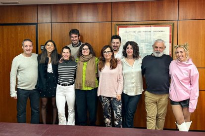 Amb Seny de la Massana, on hi ha representats membres de diversos colors polítics.