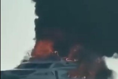 Incendi d'un iot de luxe a Formentera