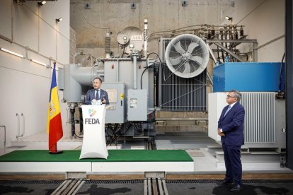 Espot i Moles a la inauguració de la nova ETR de la Gonarda.