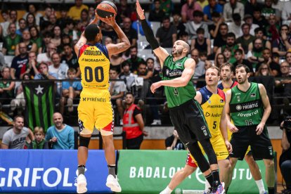 El MoraBanc va signar un gran partit a la pista del Joventut.