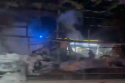 Autocaravana calcinada a l'Alt Urgell