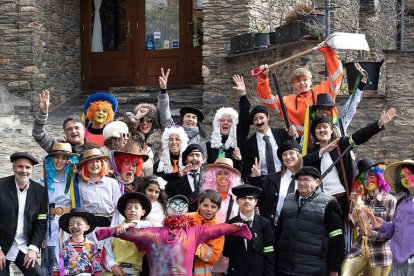 Membres de l'Associació de Cultura Popular d'Ordino.