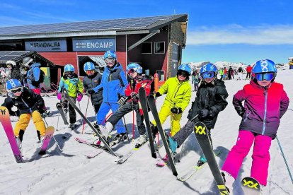 Grandvalira ha organitzat un esmorzar per acompanyar la darrera jornada de l'any i demanar el retorn de les famílies l'any vinent a l'escola de neu del comú encampadà.