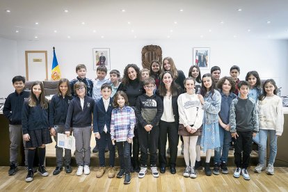 Els representants del consell d'infants d'Andorra la Vella van presentar sis propostes relacionades amb el reciclatge, la sostenibilitat i la pràctica esportiva.