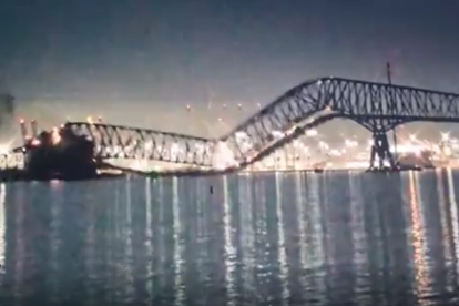 Maryland Baltimore Keybridge s'ensorra després del contacte amb un vaixell de càrrega