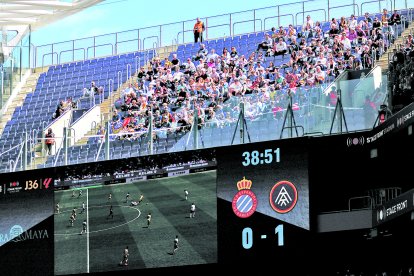 Un dels sectors amb aficionats tricolors, ahir.