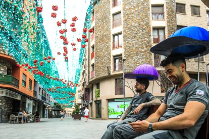 ‘Jardí d’heura’, d’Impact Plan , i ‘Una mica d’ombra’, d’Òscar Fernàndez.