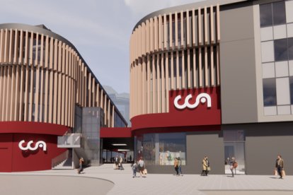 La façana del renovat centre comercial vist des del barri de Prada Ramon, una vegada finalitzin les obres