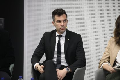 El secretari d’estat David Forné en un dels debats en el marc de la jornada de l'EFA