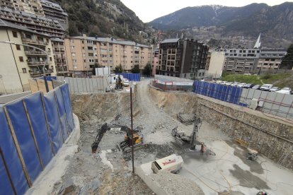 Obres de construcció del conjunt residencial.