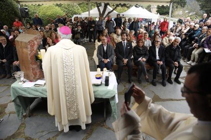 Les autoritats presents a la festa de Sant Miquel d'Engolasters.