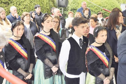 L'hereu i les pubilles d'Escaldes a la festa de Sant Miquel d'Engolasters.
