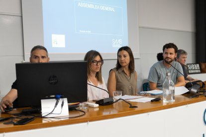 Els representants del comitè d’empresa, ahir.