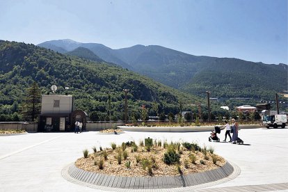 La plaça del Poble d’Andorra la Vella remodelada.