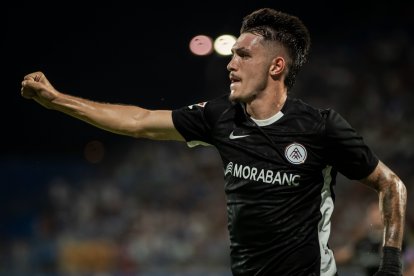 Lautaro celebra el 0-1 que va obrir el marcador a Saragossa.