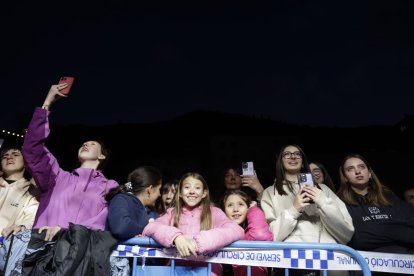 Fans de Miki Núñez durant el concert del cantant