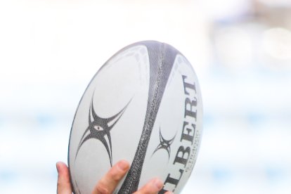 Una pilota de rugbi.