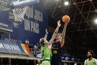 El MoraBanc ressorgeix de la millor forma i escombra l'Unicaja