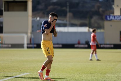 Lautaro es lamenta després d’una de les ocasions fallades davant de l’Almeria.