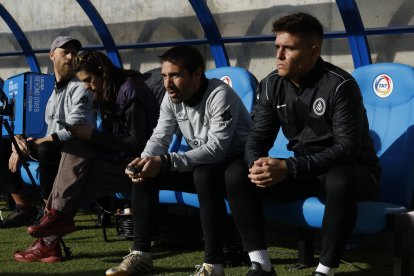 Carles Manso, a la dreta, amb Daniel Ortiz, a l’esquerra, i Aitor Yeto, al centre.