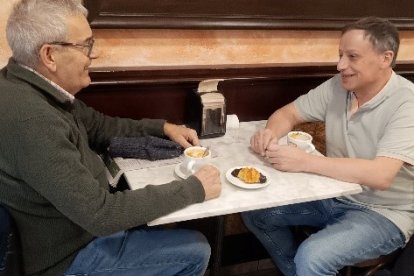 Converses amb bona companyia.