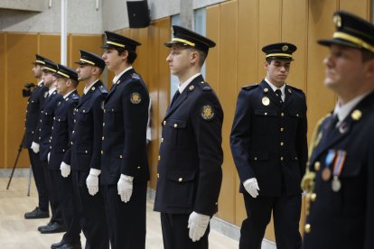 Els nous policies durant la cerimònia de jurament.