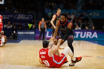 L'equip tricolor ha tingut un coixí de + 18 i claudica amb un triple final de Francis Alonso.
