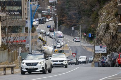 Retencions baixant d'Encamp al centre.