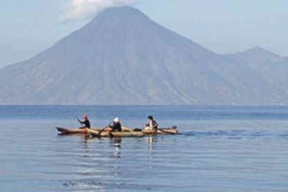 Els caiucs són embarcacions de fusta que es remunten a l’època maia.