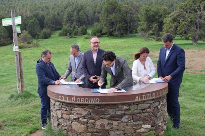 La signatura del Memoràndum d’entesa.