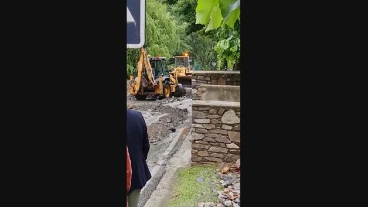 Carretera tallada a causa del temporal